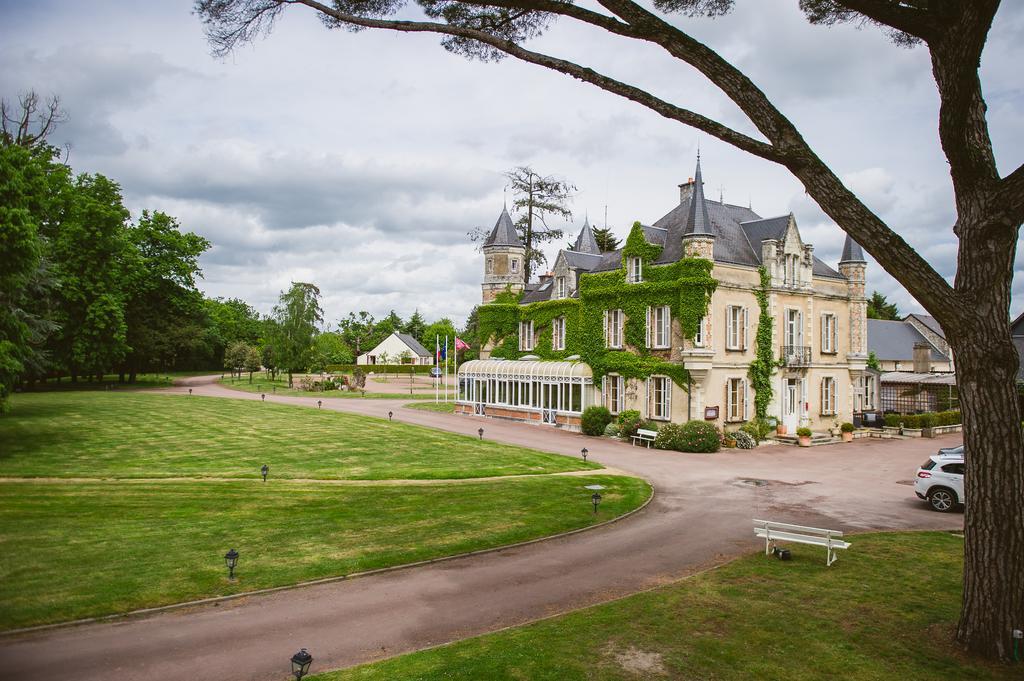 Hôtel La Ferrière Châteaubriant Extérieur photo